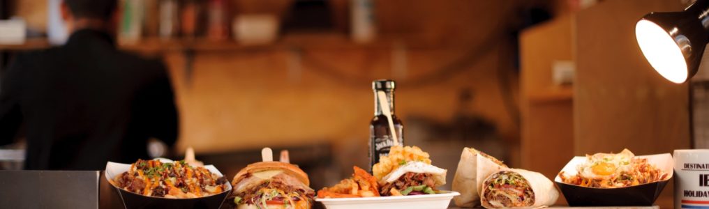 テイクアウトの料理