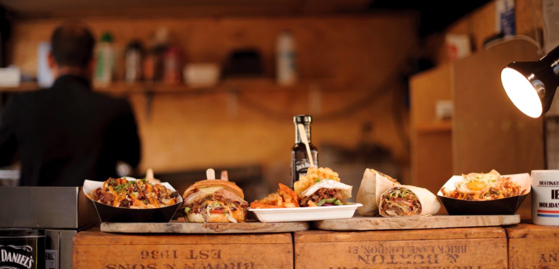 テイクアウトの料理